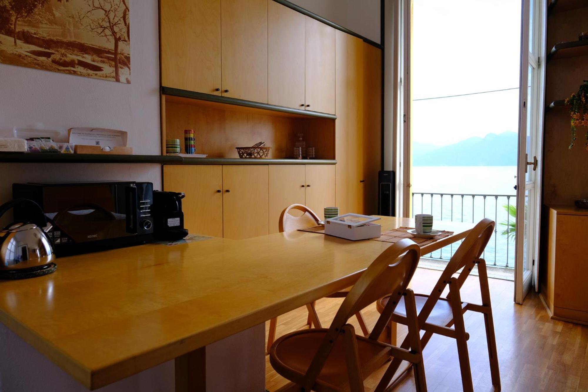 La Casa Di Anna Lejlighed Varenna Eksteriør billede